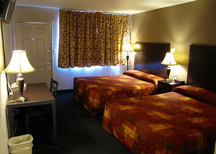 Motel West Nau - Downtown 2*