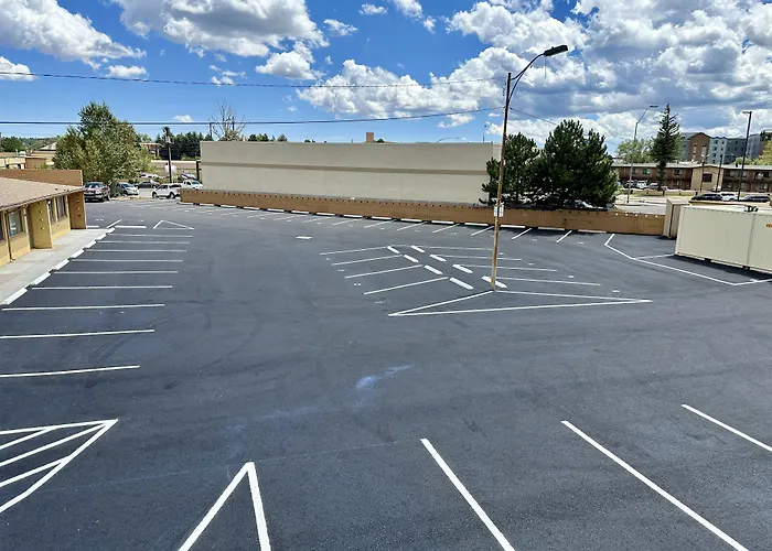 West Nau - Downtown
