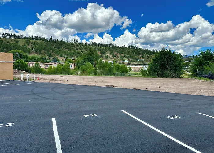West Nau - Downtown 2* Flagstaff