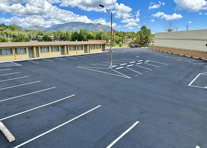 Motel West Nau - Downtown 2*